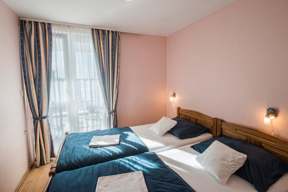 Aparthotel Castrum Novum Novigrad (Istria) Екстер'єр фото