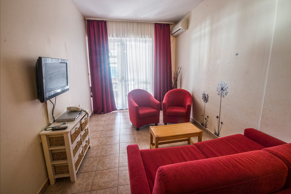 Aparthotel Castrum Novum Novigrad (Istria) Екстер'єр фото