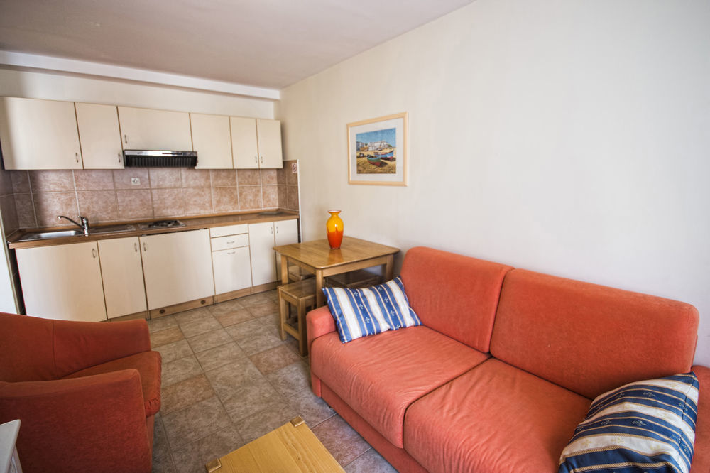 Aparthotel Castrum Novum Novigrad (Istria) Екстер'єр фото