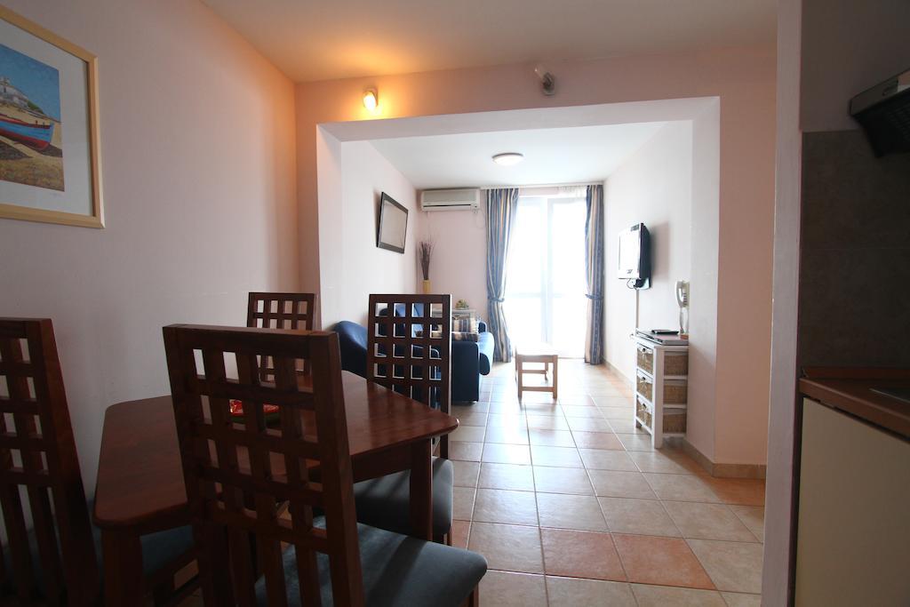 Aparthotel Castrum Novum Novigrad (Istria) Номер фото